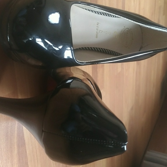 High heels - Picture 3 of 3